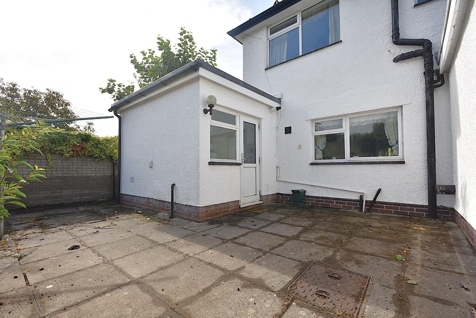 2 Heol-Y-Bryn, Barry, CF62 6SY